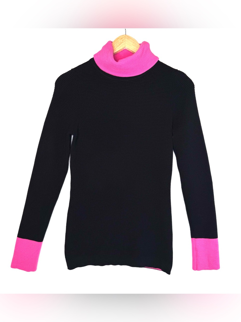 YU.K. Womens Ribbed Turtleneck Sweater pullover Sz Small black pink casual
